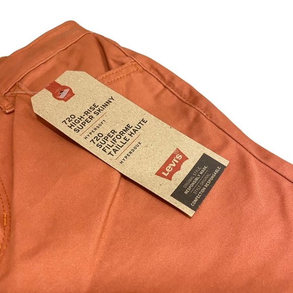 NWT Levi’s 720 High Rise Super Skinny Hypersoft Pants - Picture 3 of 8